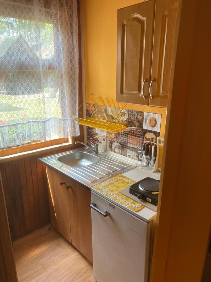 Domki Szumi Las Villa Mrzeżyno Exteriör bild
